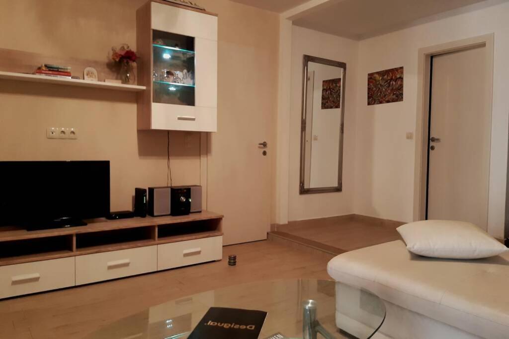 Apartmant Angel Wings Омиш Экстерьер фото