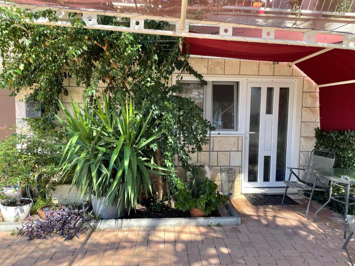 Apartmant Angel Wings Омиш Экстерьер фото